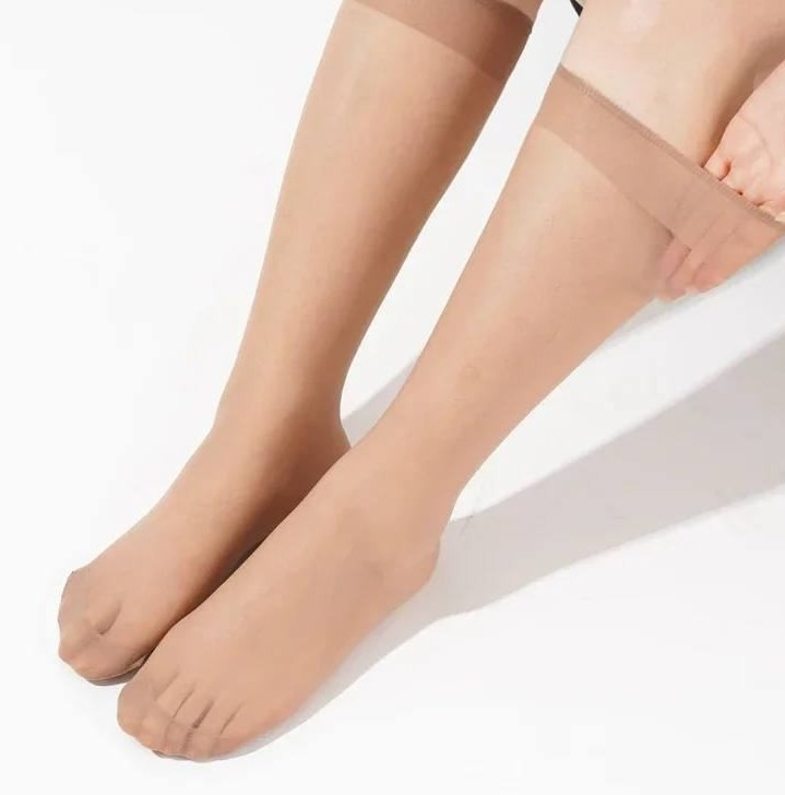 Hot Basal Silk Knee High Socks